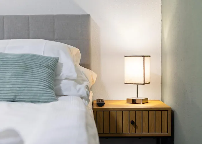 Stayy Nº7 & -self Check-in شقة فندقية