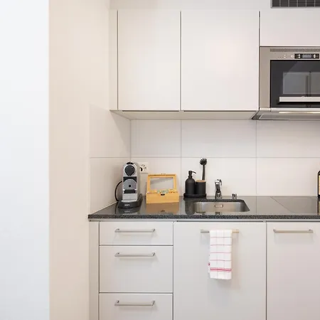 Aparthotel Stayy Nº7 & -self Check-in Zurich