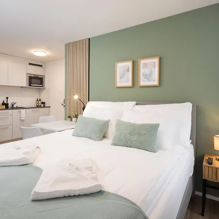 Stayy Nº7 & -self Check-in Zurich