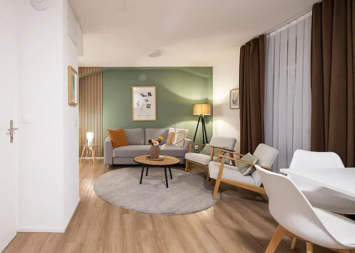 Aparthotel Stayy Nº7 Suites&studios -self Check-in