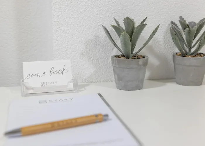 Stayy Nº7 & -self Check-in 3*