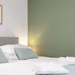 Stayy Nº7 & - Premium 24h Self Check-in Zürih