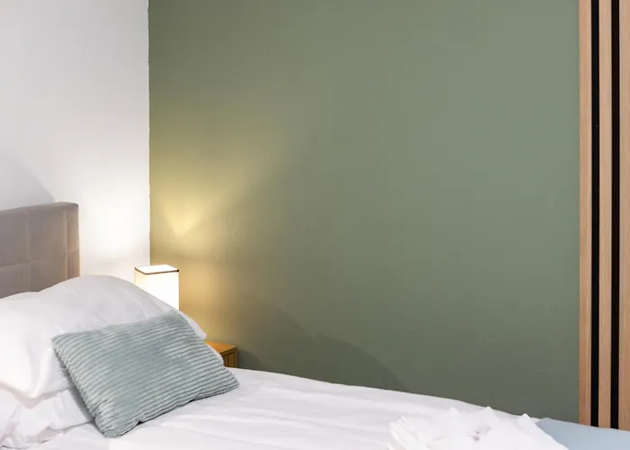 Stayy Nº7 Suites&studios -self Check-in